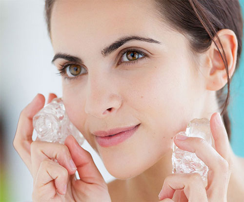 Có thể chườm đá lạnh để giảm sưng sau phẫu thuật