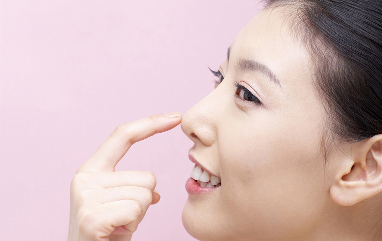 Nâng mũi bao lâu hết sưng tím một trong nhưng câu hỏi nhiều nhất sau khi nâng mũi.