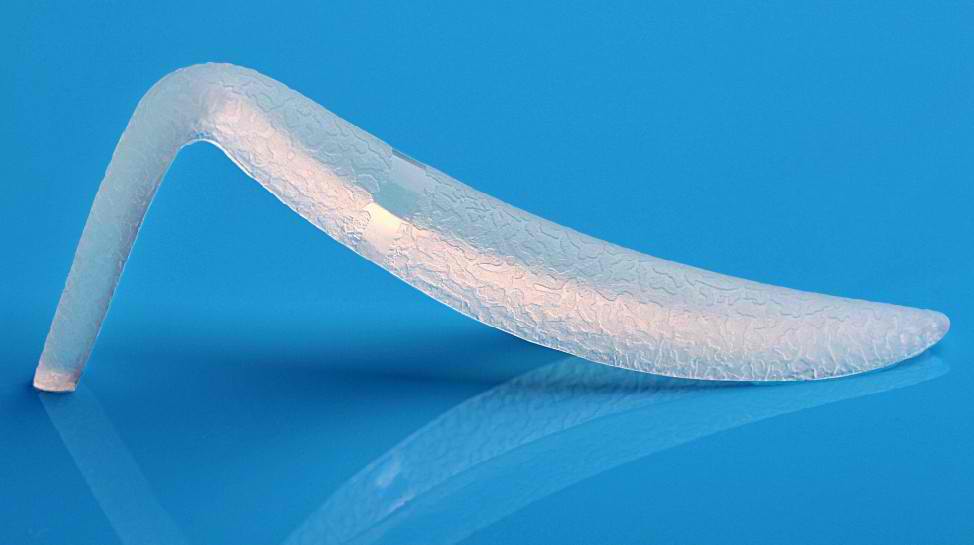 Có khá nhiều trung tâm phẫu thuật thẩm mỹ sử dụng silicon khi nâng mũi